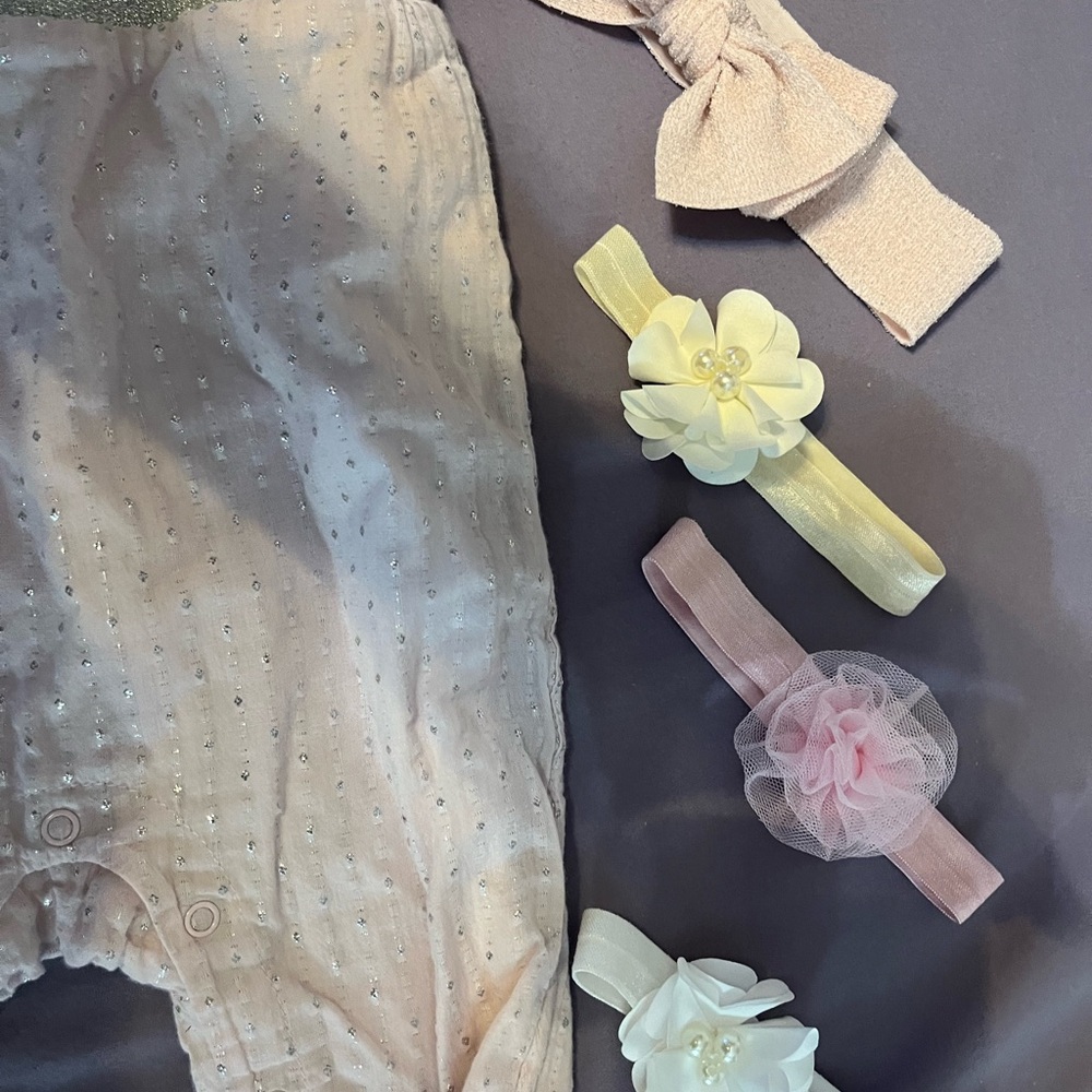 Baby Girl Ruffle Romper and Bloomers Set bundle - Picture 5 of 5